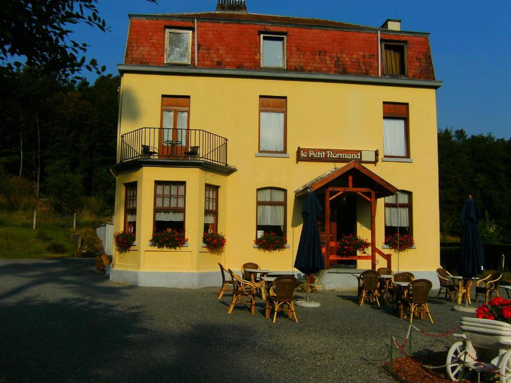 جالهاي B&B Le Petit Normand المظهر الخارجي الصورة